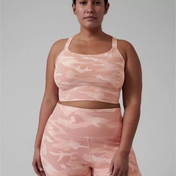 NWT Athleta Pink Camo Warrior Longline Sports Bra Size 3X D-DD+‎ Cross Over $59 - Picture 1 of 6